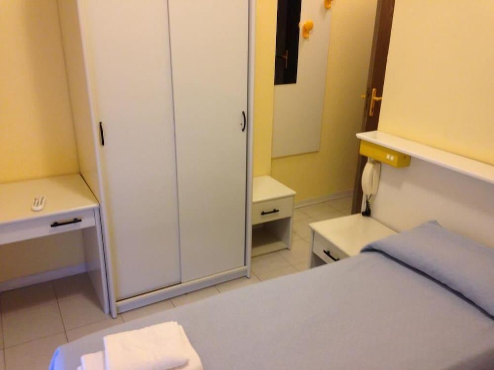 Aron Hotel Rimini Extérieur photo