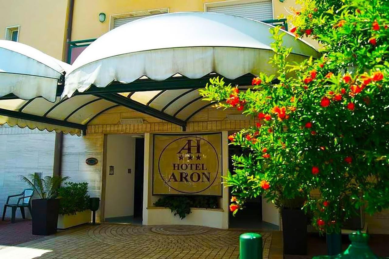 Aron Hotel Rimini Extérieur photo
